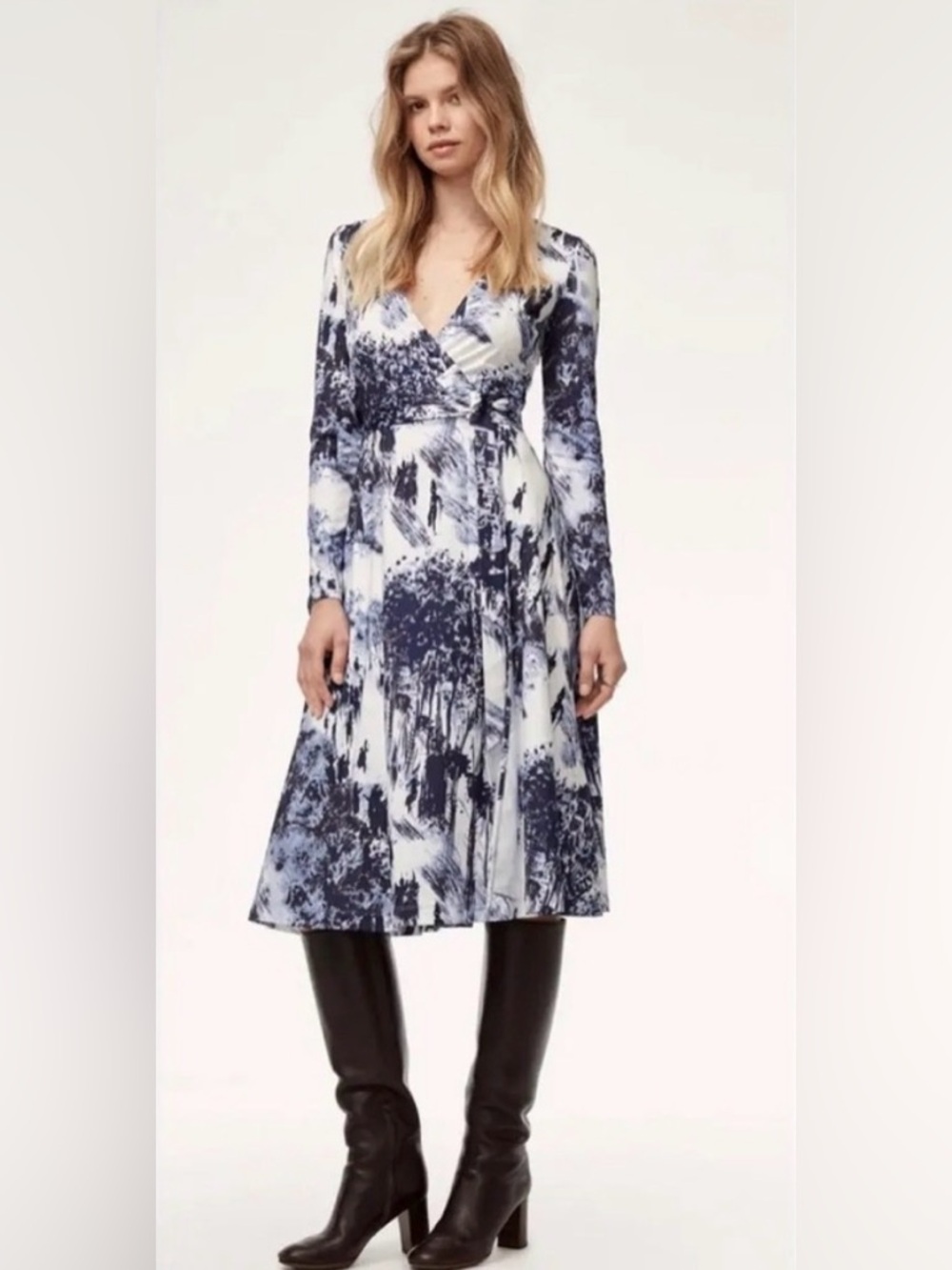 Aritzia Babaton Tyler Wrap Midi Dress